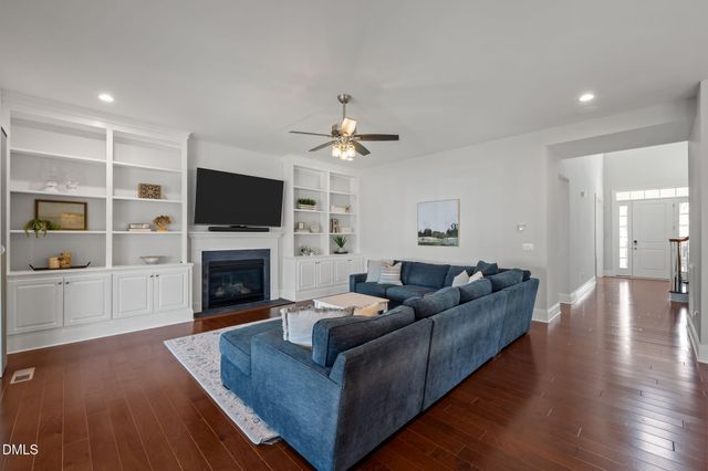 3044 Burlap Drive, Apex, NC 27523