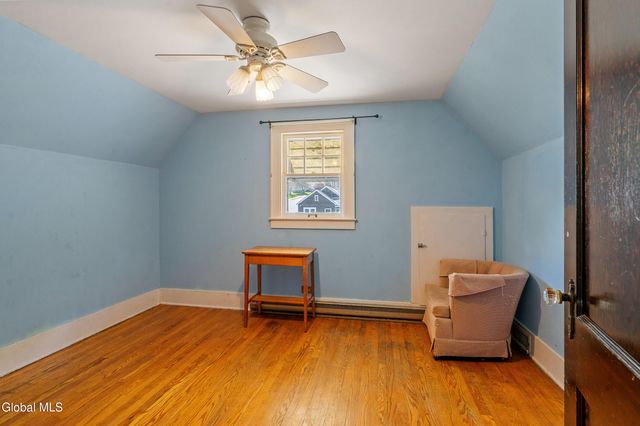 215 Oak Street, Corinth, NY 12822