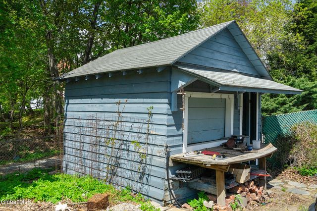 215 Oak Street, Corinth, NY 12822