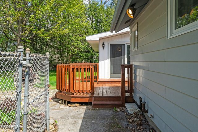 215 Oak Street, Corinth, NY 12822
