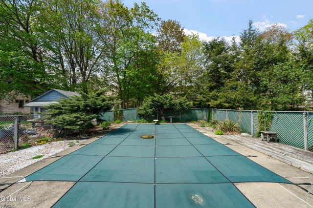 215 Oak Street, Corinth, NY 12822