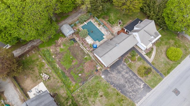 215 Oak Street, Corinth, NY 12822