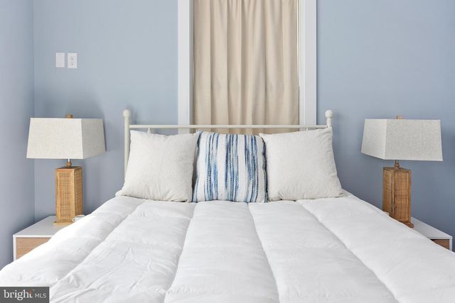 1910 N BAY SHORE DR, Milton, DE 19968