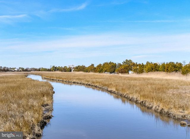 1910 N BAY SHORE DR, Milton, DE 19968