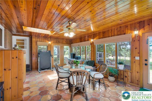 5747 Kernsville Road, North Whitehall Twp, PA 18069