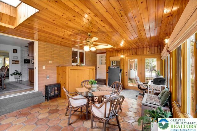 5747 Kernsville Road, North Whitehall Twp, PA 18069