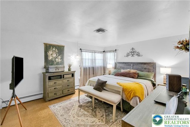 5747 Kernsville Road, North Whitehall Twp, PA 18069