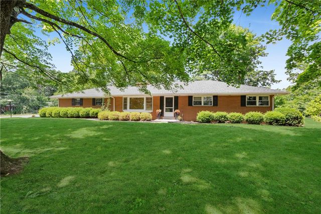 5747 Kernsville Road, North Whitehall Twp, PA 18069