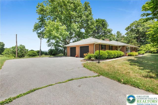 5747 Kernsville Road, North Whitehall Twp, PA 18069