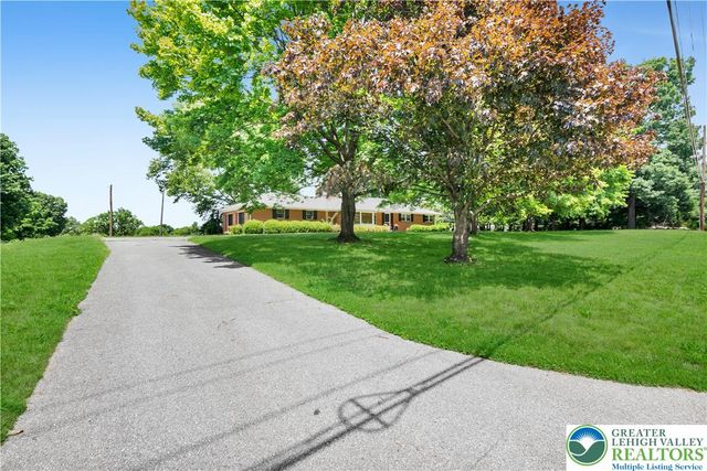 5747 Kernsville Road, North Whitehall Twp, PA 18069