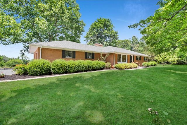 5747 Kernsville Road, North Whitehall Twp, PA 18069