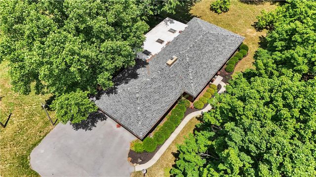 5747 Kernsville Road, North Whitehall Twp, PA 18069