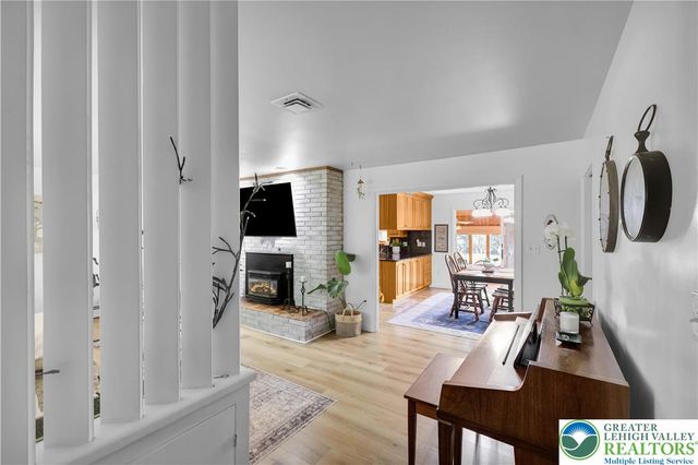 5747 Kernsville Road, North Whitehall Twp, PA 18069