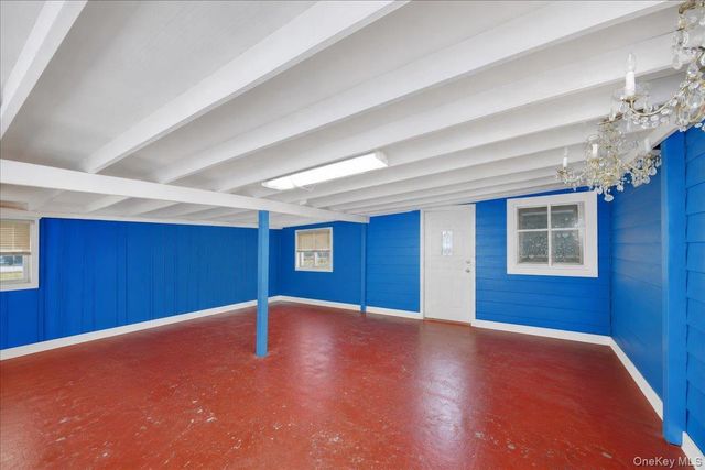 4521 Carpenter Avenue, Bronx, NY 10470