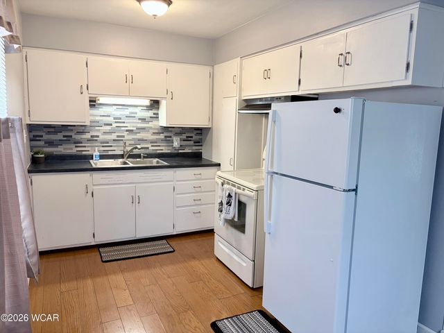 1212 Virgina Avenue, Lima, OH 45801