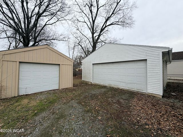 1212 Virgina Avenue, Lima, OH 45801