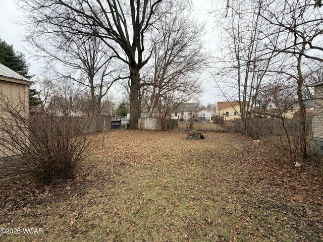 1212 Virgina Avenue, Lima, OH 45801