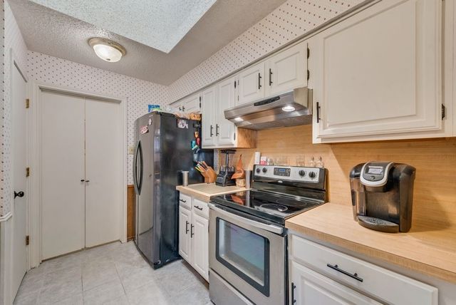 2017 Verlaine Drive, Carrollton, TX 75007