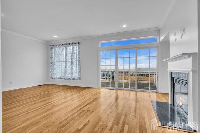 38 S Shore Drive, South Amboy, NJ 08879