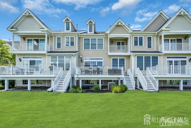 38 S Shore Drive, South Amboy, NJ 08879