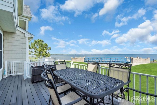 38 S Shore Drive, South Amboy, NJ 08879