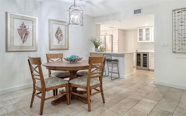 1750 BENJAMIN FRANKLIN DRIVE 9C, Sarasota, FL 34236