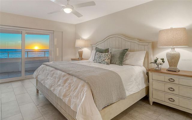 1750 BENJAMIN FRANKLIN DRIVE 9C, Sarasota, FL 34236