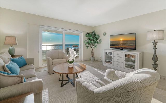 1750 BENJAMIN FRANKLIN DRIVE 9C, Sarasota, FL 34236