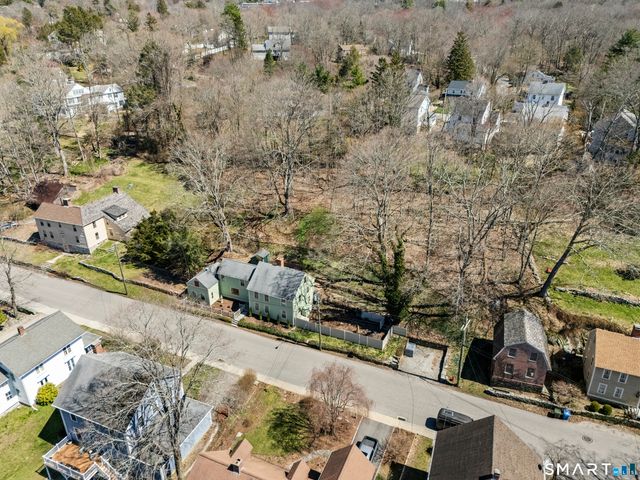 371 Washington Street, Norwich, CT 06360