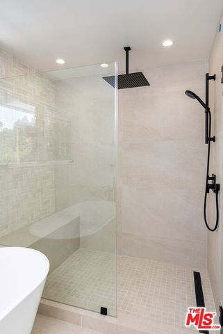 1404 Devlin Dr, Los Angeles, CA 90069