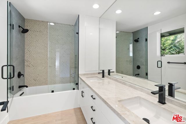 1404 Devlin Dr, Los Angeles, CA 90069