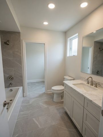 2716 Southbay Circle, Northlake, TX 76226