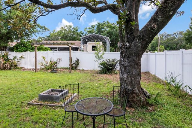 1716 W SITKA STREET, Tampa, FL 33604
