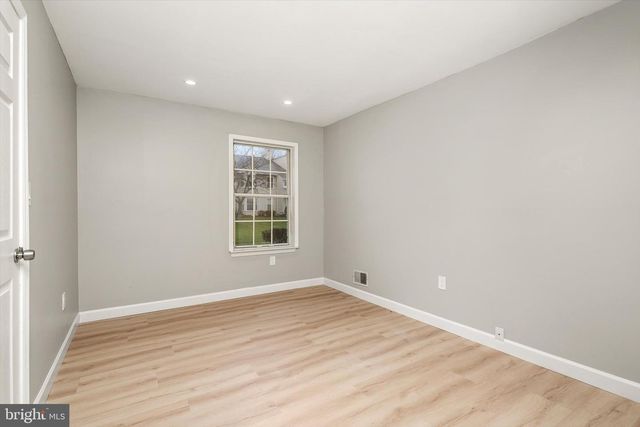 158 MILL RUN E, Hightstown, NJ 08520