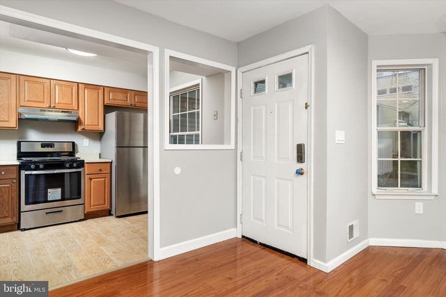 158 MILL RUN E, Hightstown, NJ 08520