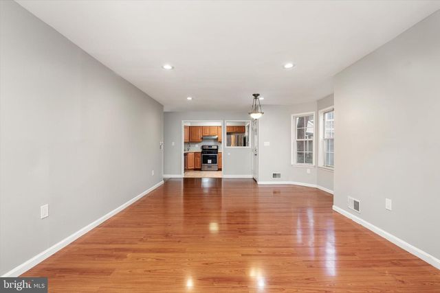 158 MILL RUN E, Hightstown, NJ 08520