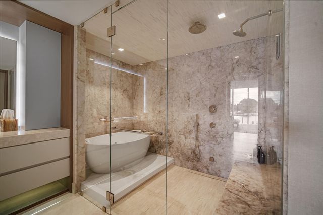 725 S Ocean Boulevard 206, Boca Raton, FL 33432