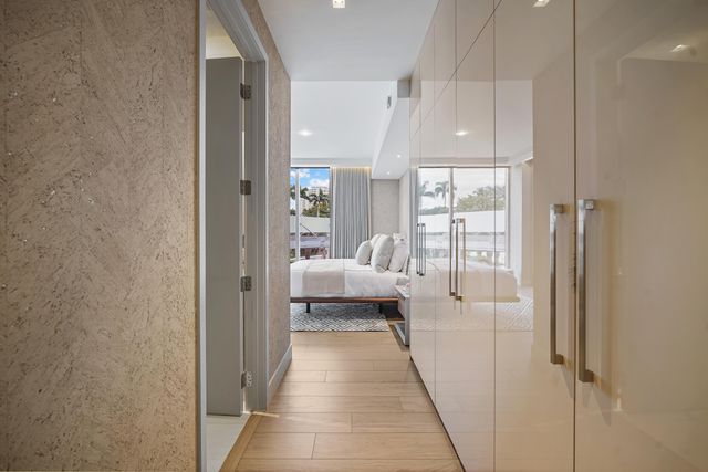 725 S Ocean Boulevard 206, Boca Raton, FL 33432