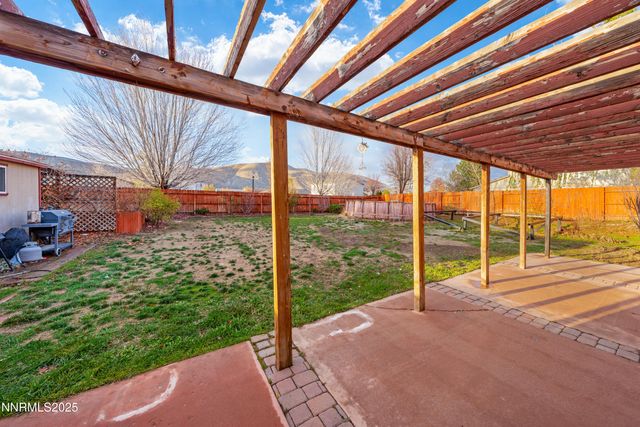 18205 Fontana Court, Reno, NV 89508