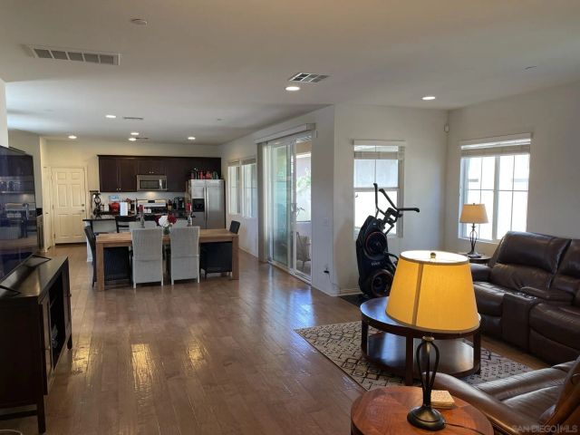 1686 Santa Carolina, Chula Vista, CA 91913