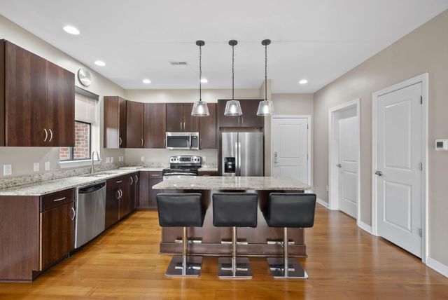250 Daniel Burnham Square, 710, Columbus, OH 43215
