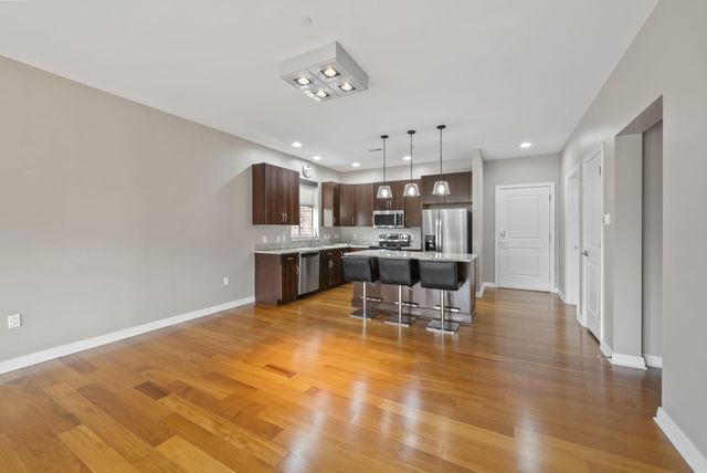 250 Daniel Burnham Square, 710, Columbus, OH 43215