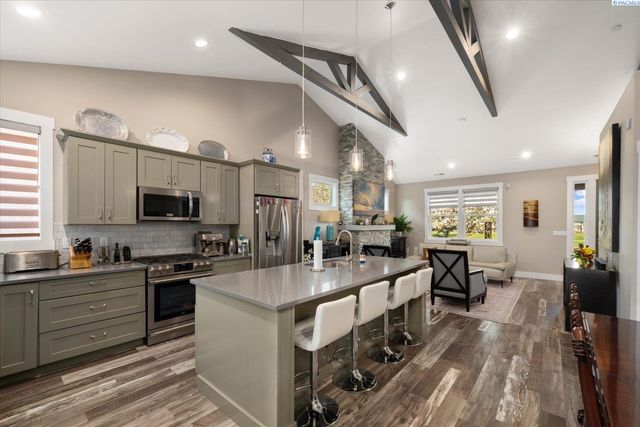 2274 Daphne Ave., Richland, WA 99352