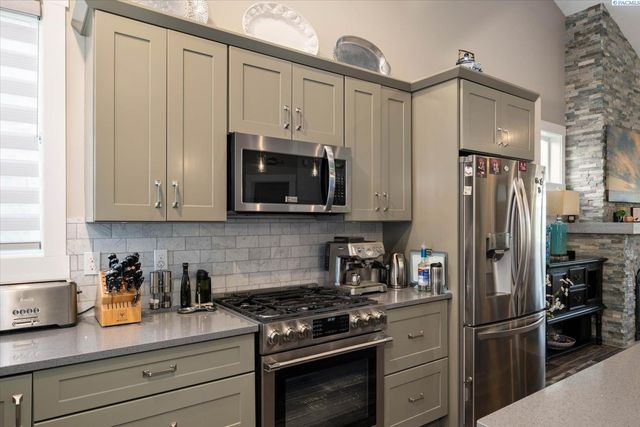 2274 Daphne Ave., Richland, WA 99352