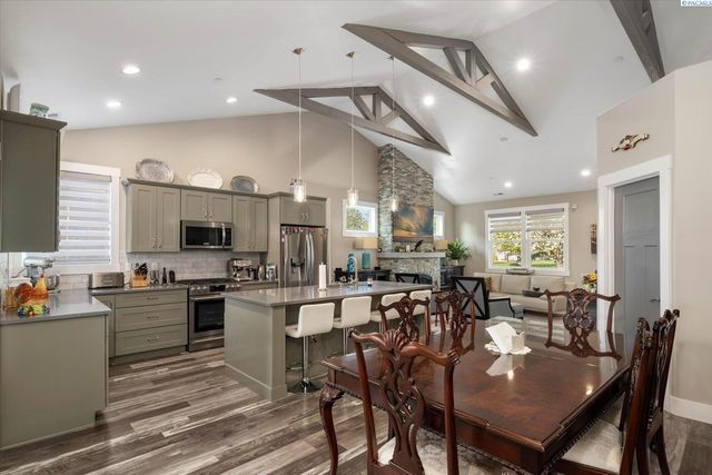 2274 Daphne Ave., Richland, WA 99352