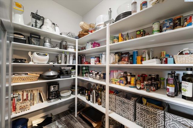 2274 Daphne Ave., Richland, WA 99352