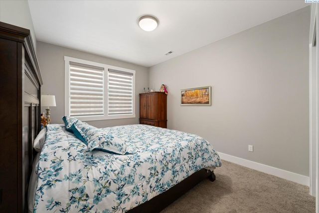 2274 Daphne Ave., Richland, WA 99352