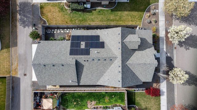 2274 Daphne Ave., Richland, WA 99352