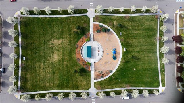 2274 Daphne Ave., Richland, WA 99352