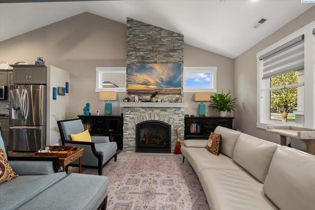 2274 Daphne Ave., Richland, WA 99352